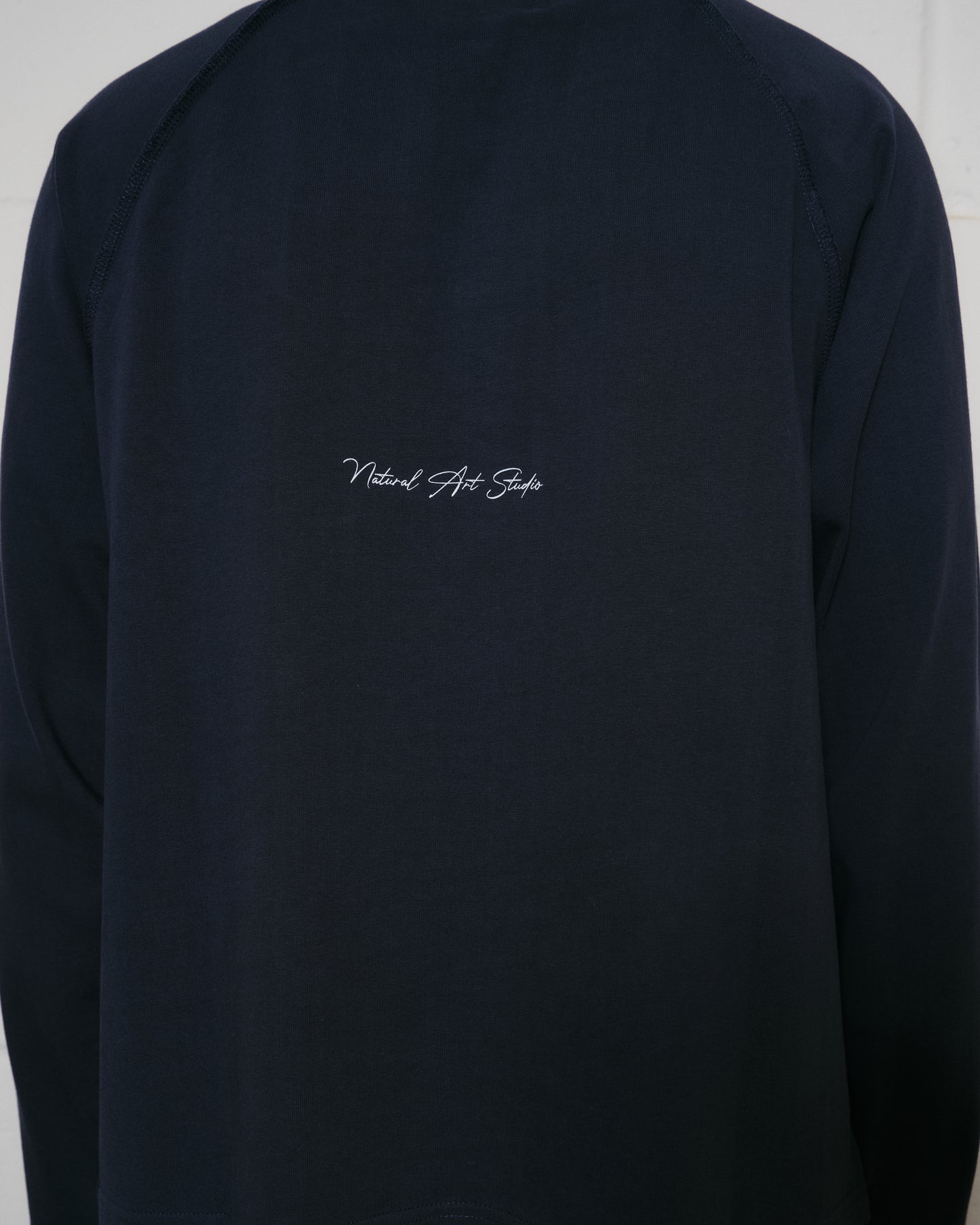 NAVY RAGLAN LONG SLEEVE