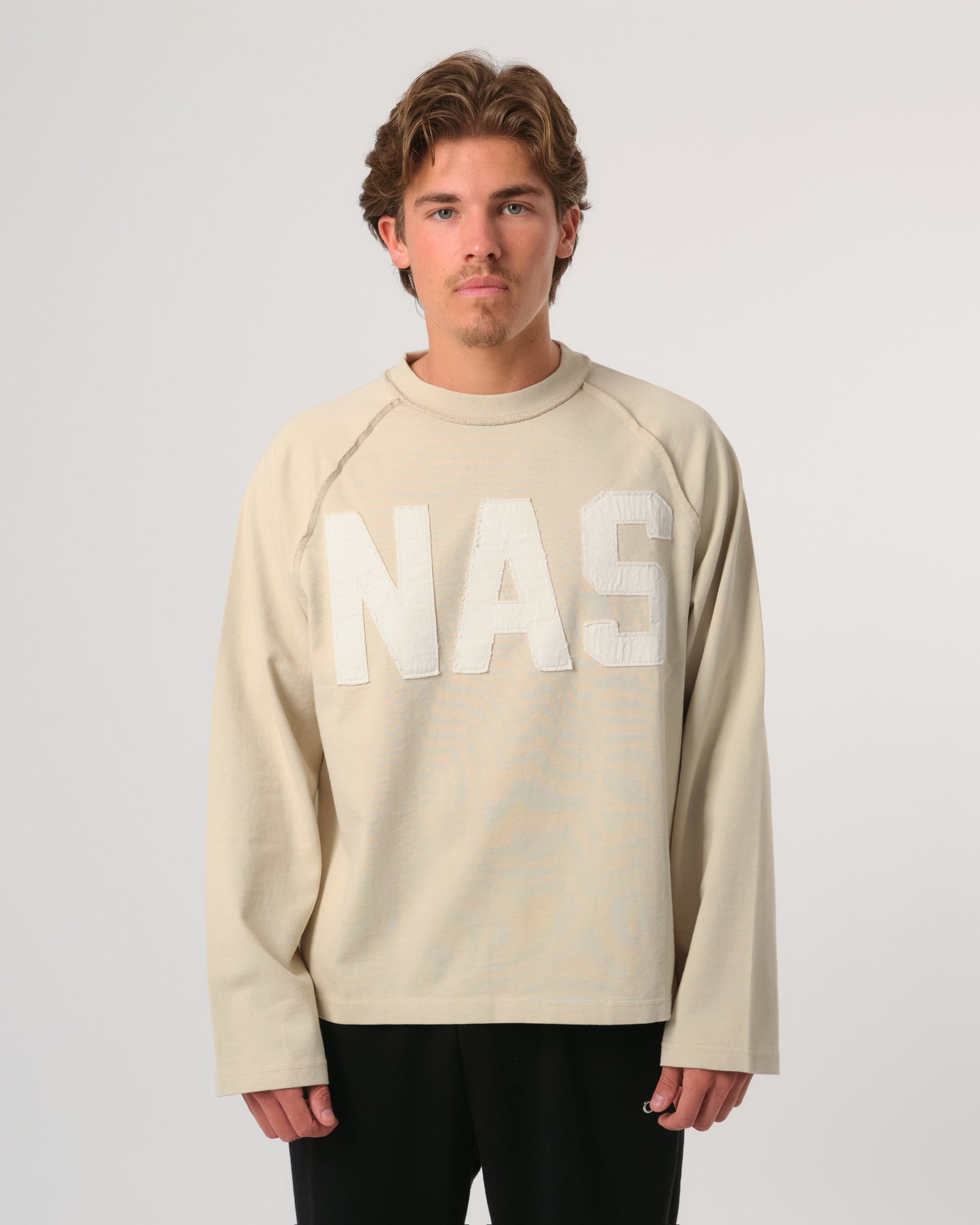 APPLIQUÉ LONG SLEEVE - SAND
