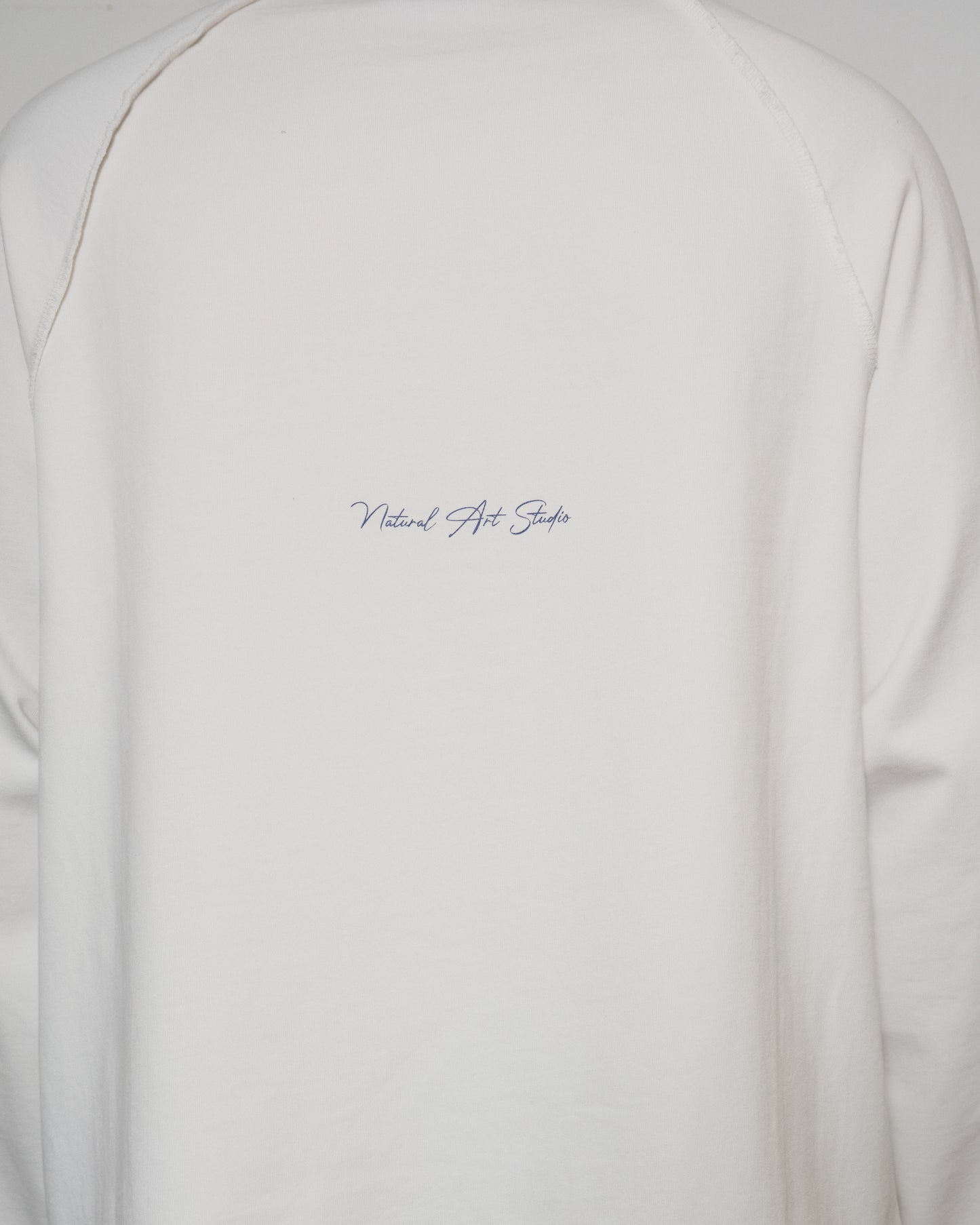 WHITE APPLIQUÉ LONG SLEEVE