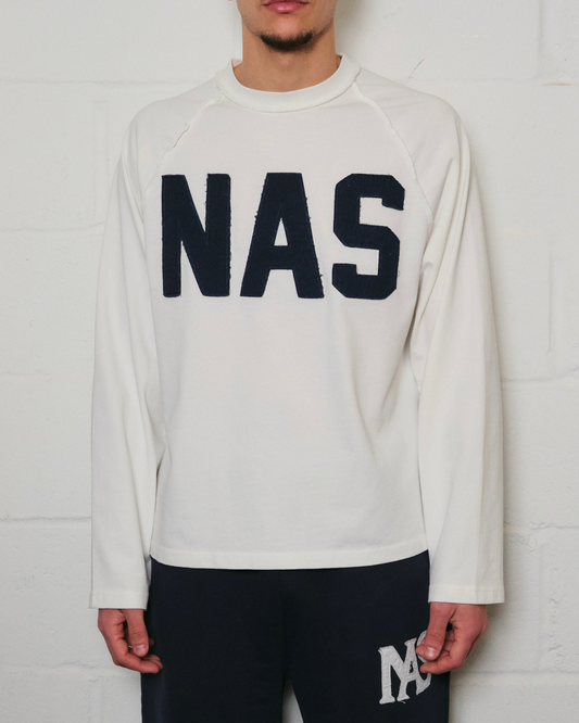WHITE APPLIQUÉ LONG SLEEVE