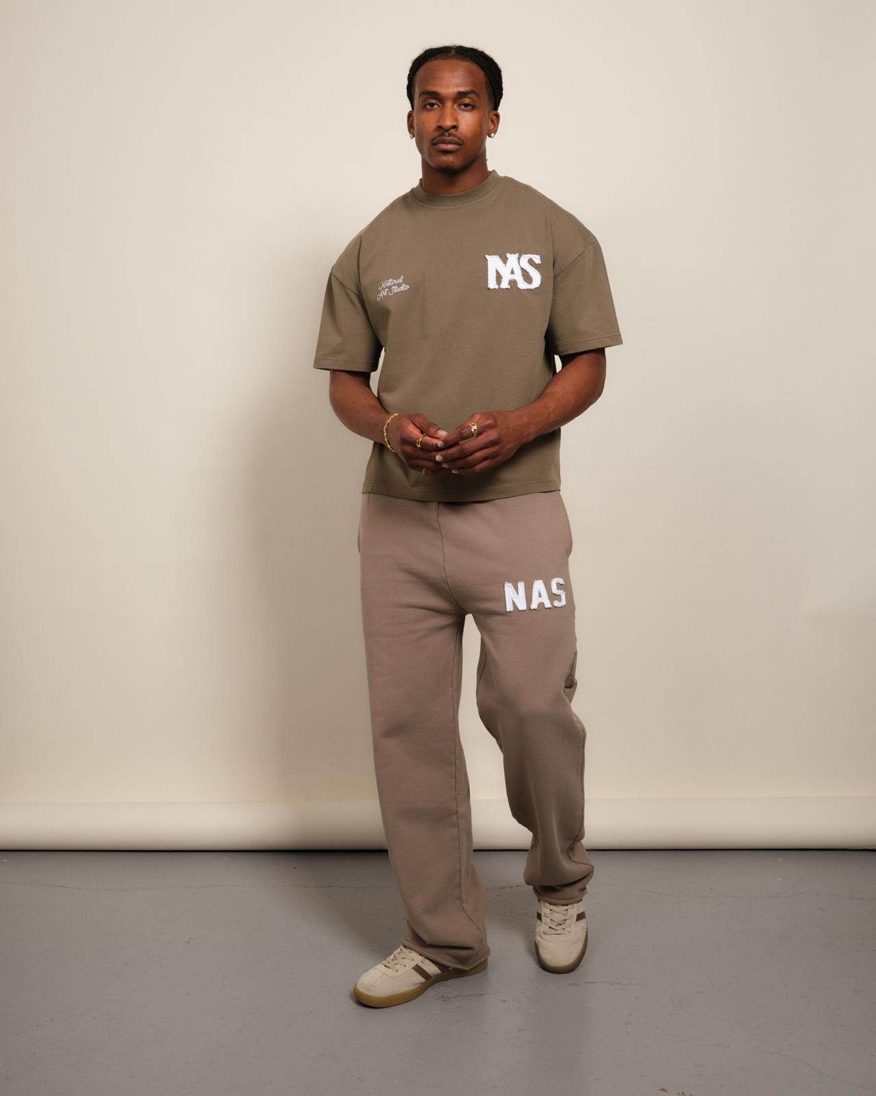NAS appliqué tee